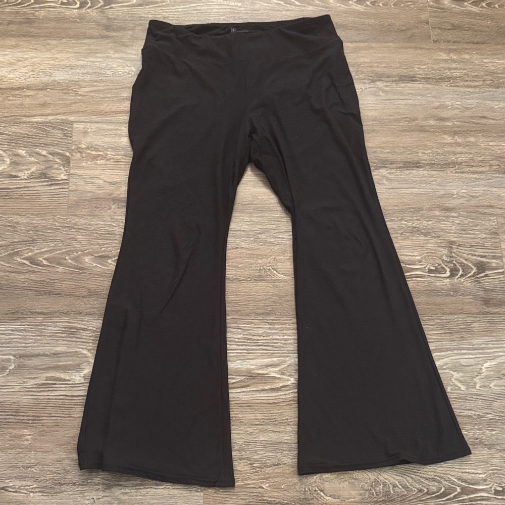 Black Flared Stretch Pants